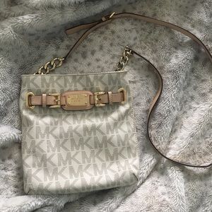 Michael Kors Hamilton Crossbody